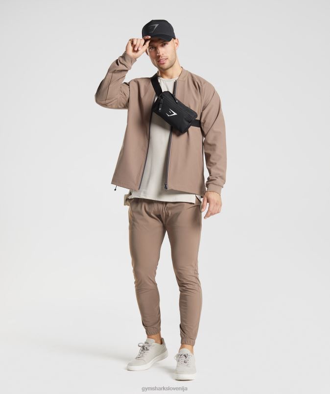 studijska jakna moškiGymshark soul brown J00L2841