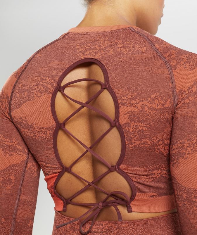 prilagodite kamuflažni brezšivni zgornji del z vezalkami ženskeGymshark nevihtno rdeča/češnjevo rjava J00L2449