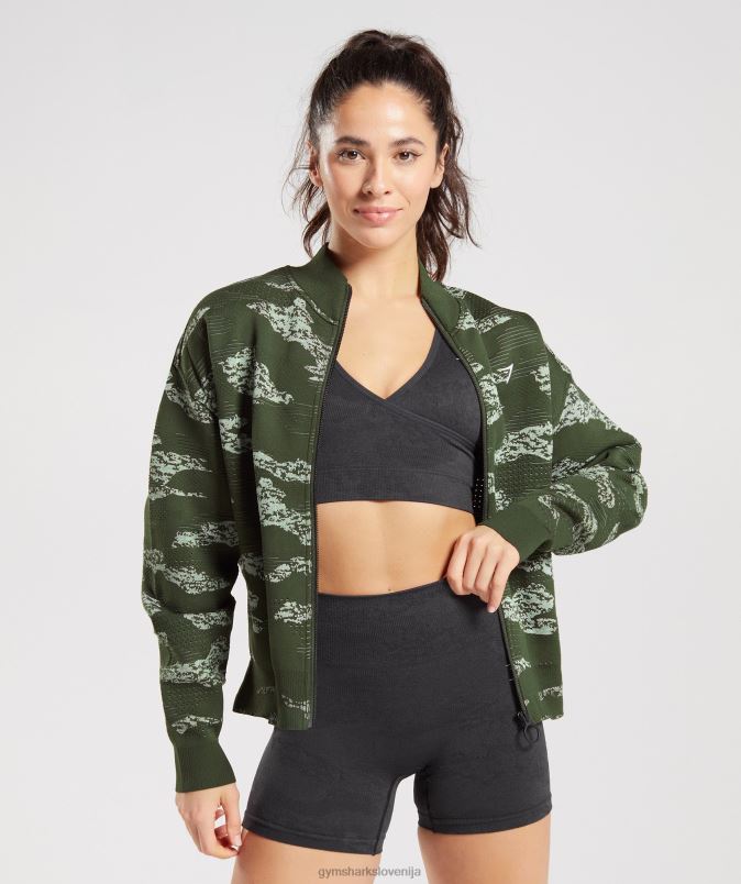 adaptirana kamuflažna brezšivna trenirka ženskeGymshark mah olivno/zelena aloja J00L2371