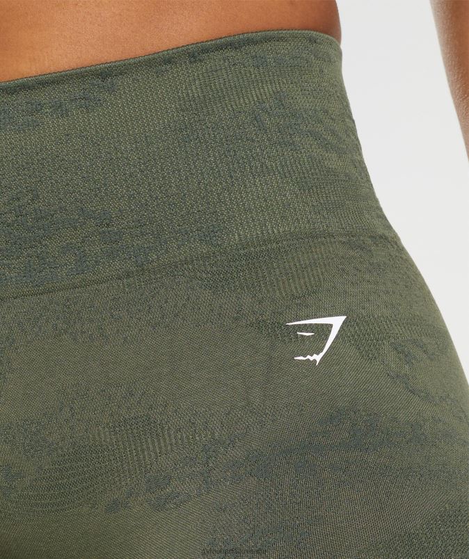prilagodite maskirne brezšivne kratke hlače ženskeGymshark moss olive / jedro olive J00L214